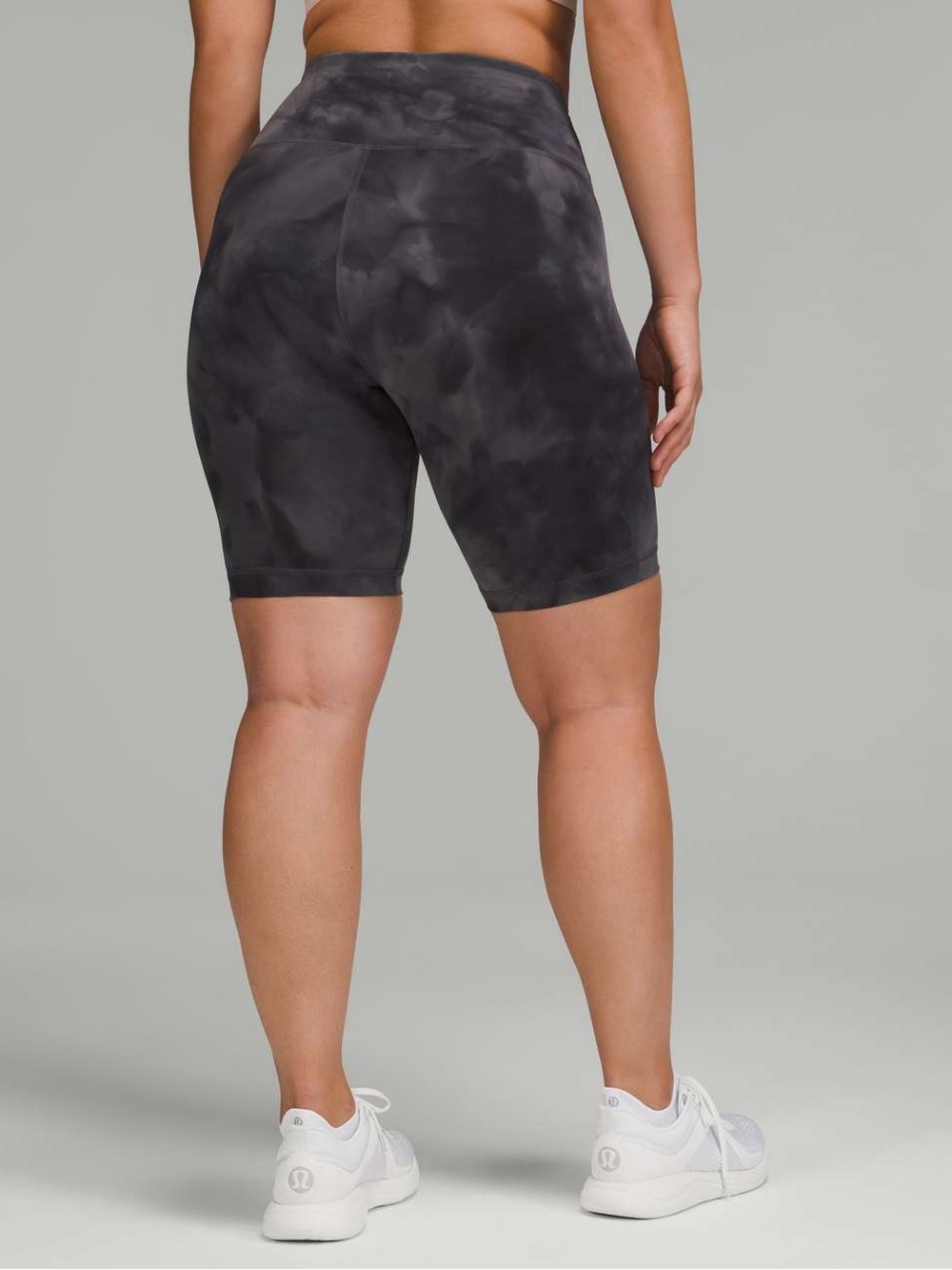 Lululemon Wunder Train Contour Fit High Rise Short, 8” - Picture 4 of 10